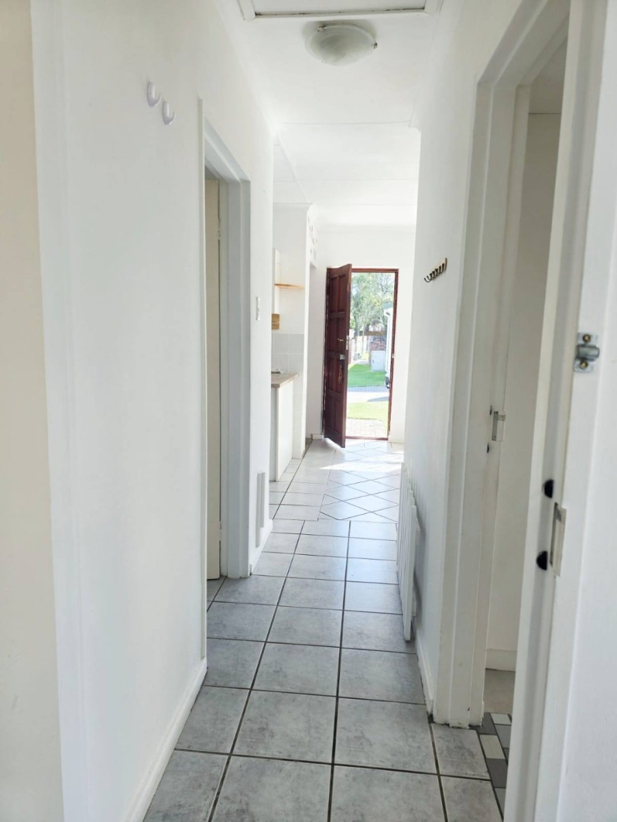 To Let 2 Bedroom Property for Rent in Kabega Park Eastern Cape